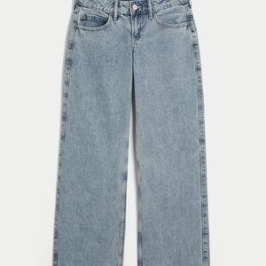 Hollister Low-Rise Medium Wash Baggy Jeans